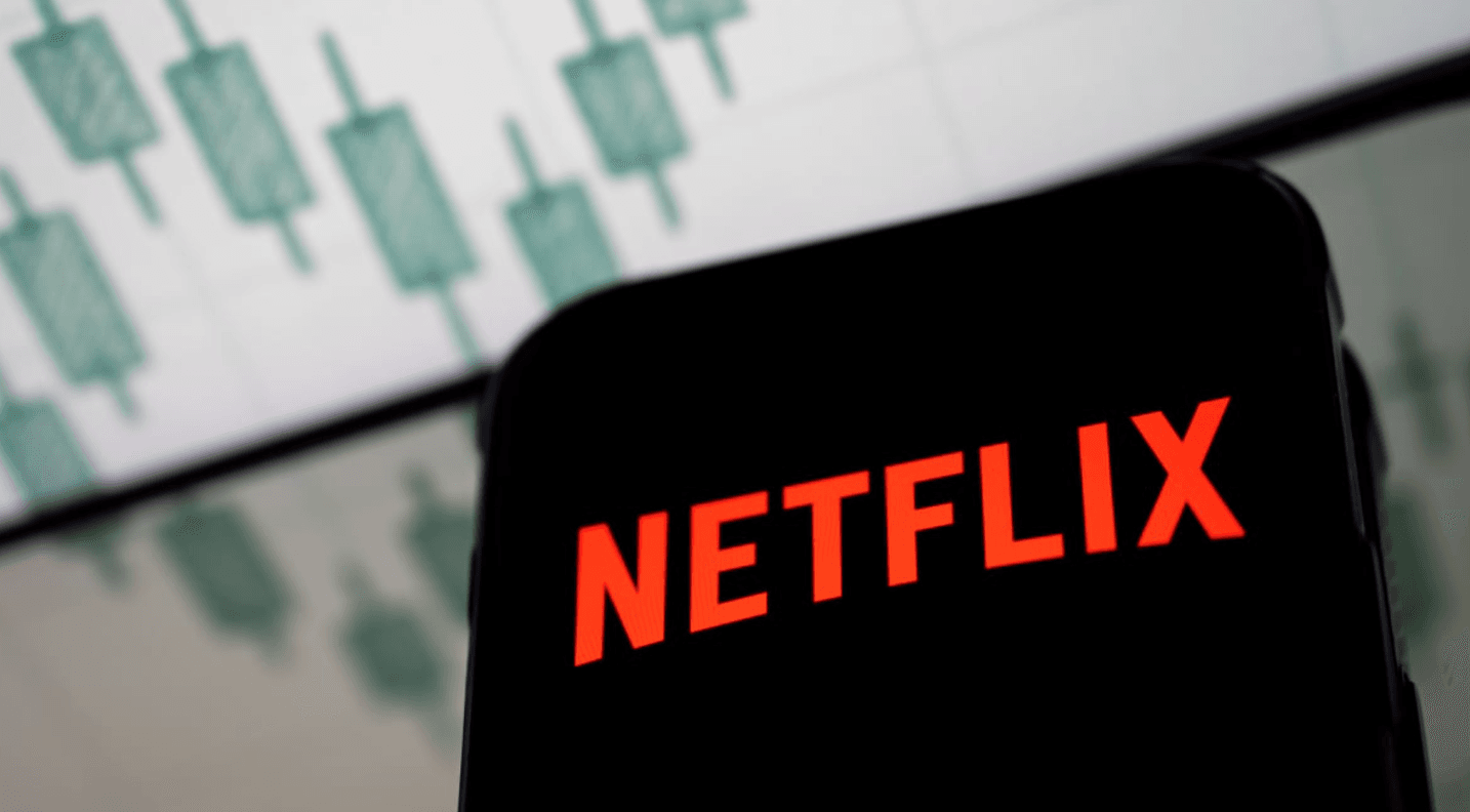 آیا سهام NFLX قبل از درآمدهای سهماهه دوم خریدنی است؟ افت ۴۶ درصدی از سقف قیمتی چه پیامی برای سرمایهگذاران دارد؟